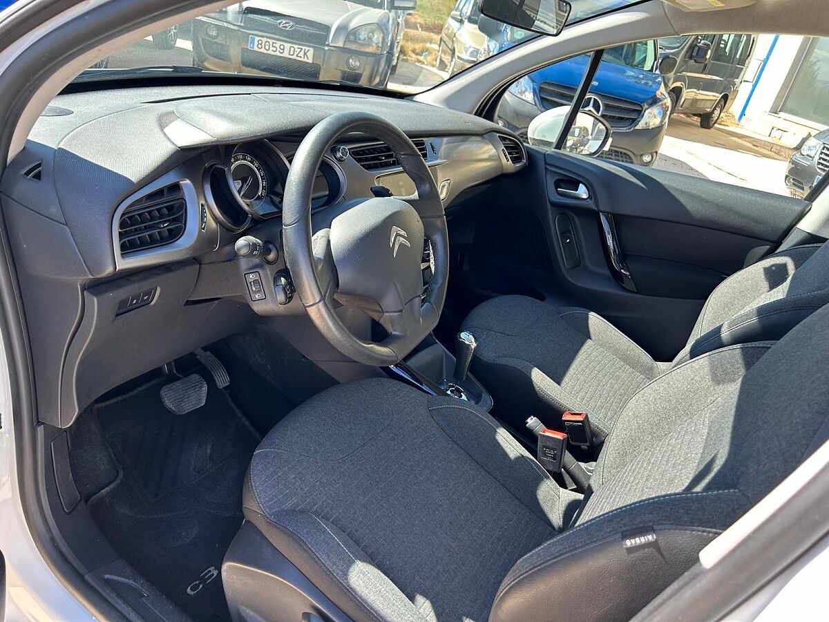 CITROEN C3 COLLECTION 1.2 AUTO SPANISH LHD IN SPAIN ONLY 28000 MILES SUPERB 2016